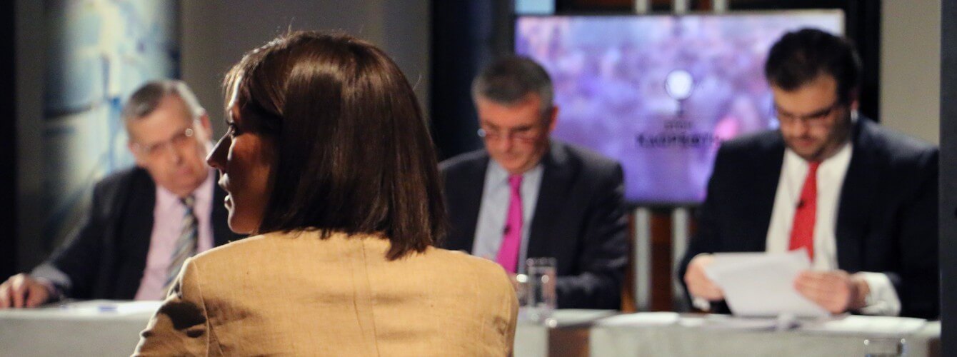 Στο έκτο επεισόδιο της ενημερωτικής εκπομπής "Η Ελλάδα στον Καθρέφτη" συζητήθηκαν τα ευρήματα της έρευνας "Ένα Νέο Παραγωγικό Μοντέλο Για Την Ελλάδα", αυτή τη φορά αναζητώντας λύσεις που θα οδηγήσουν τη χώρα στην ανάπτυξη.